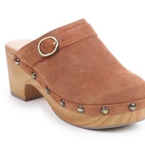 Chinese Laundry Brown Suede Clogs